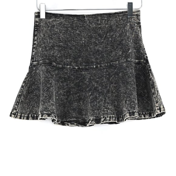36 Point 5 Vintage Acid Washed Mini Skirt #RR12 - Picture 2 of 7